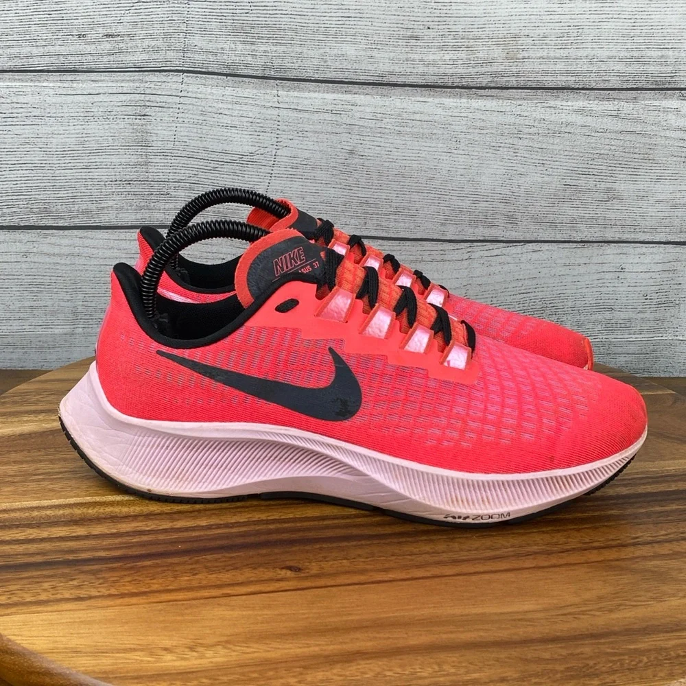 Nike Air Zoom Pegasus 37 Flash Pink Glow Running Shoe CZ9073-606 Women’s Size 9